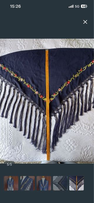 Mantoncillo Flamenca Azul marino Bordado.
