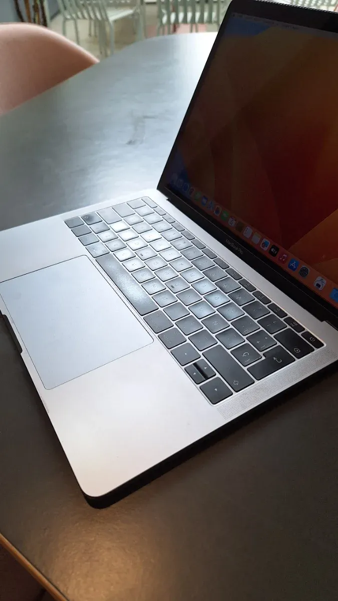 MacBook Pro 13 i5 16GB 512GB afbeelding 6