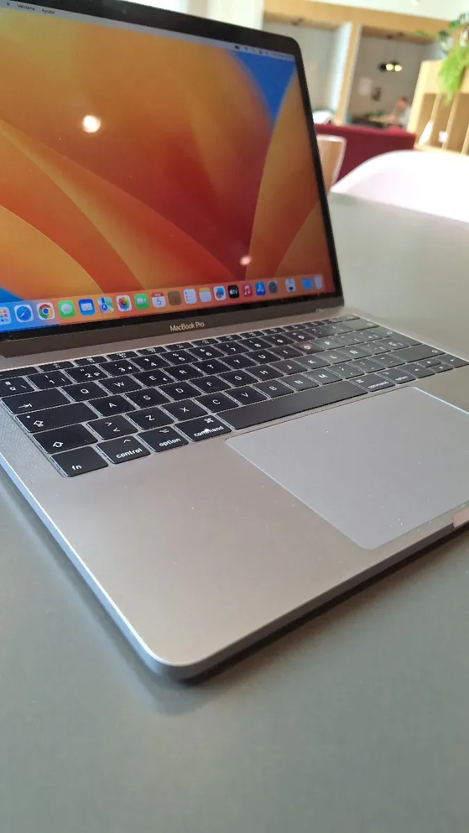 MacBook Pro 13 i5 16GB 512GB afbeelding 7