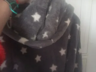 Bata de estar en casa con estrellas