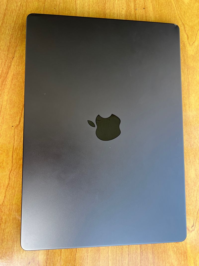 MacBook Pro M4 14” Space darkGray 24GB