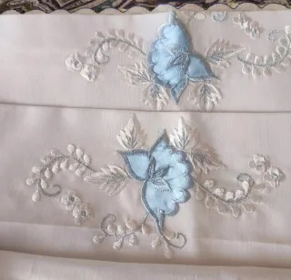 Juego de sábanas bordadas florales cama de 1'35