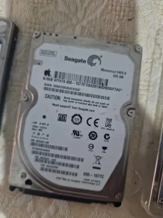 3 Discos Duros: WD, Seagate, Toshiba