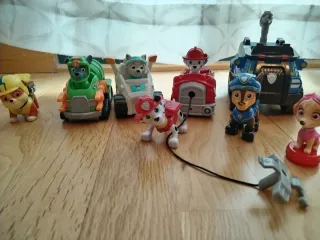 Patrulla Canina Muñecos y Coches