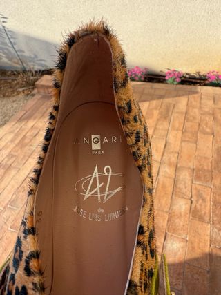 Zapatos piel combinada verde y leopardo