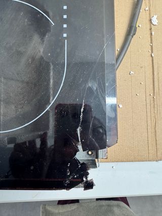 Placa vitrocerámica Fagor esquina rota. Funciona!!