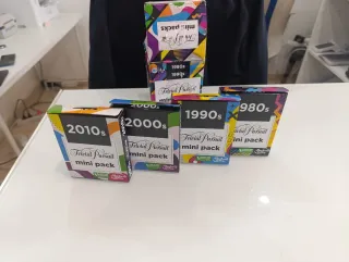 Trivial Pursuit Mini Packs (Varias Décadas)