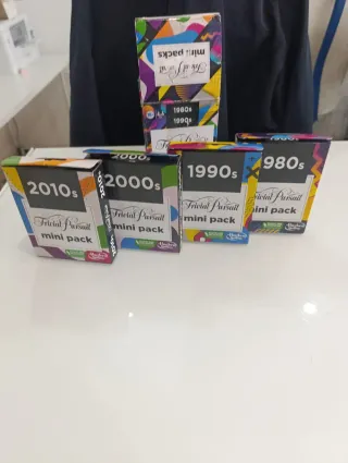 Trivial Pursuit Mini Packs (Varias Décadas)