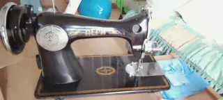 Máquina de coser Alfa