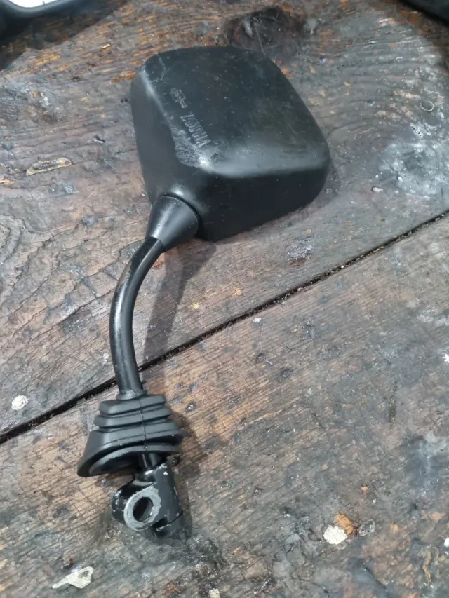 ESPEJOS RETROVISORES RD350.