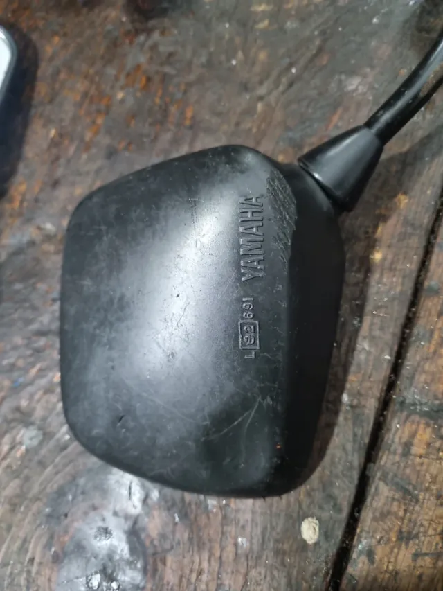 ESPEJOS RETROVISORES RD350.