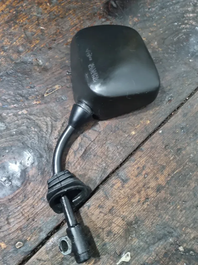 ESPEJOS RETROVISORES RD350.