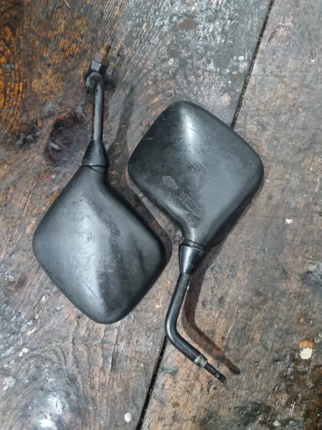 ESPEJOS RETROVISORES RD350.