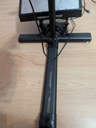 Playseat Red Bull + Volante Thrustmaster T300  PS5