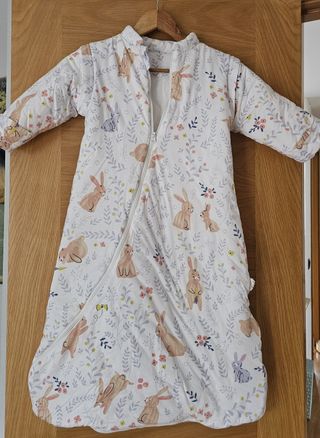 Saco bebé 3.5 TOG con estampado de conejos