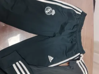 Conjunto Real Madrid Adidas Talla 9-10 años