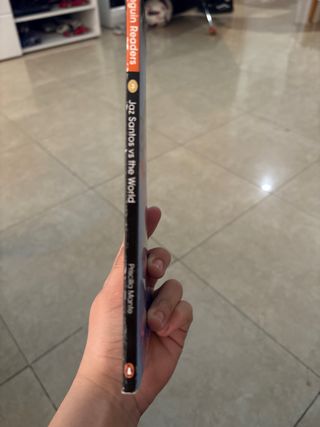 Penguin Readers Level 3: Jaz Santos vs. The Wor...