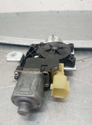 Elevalunas trasero ford 0130822735 kuga - 3 211055