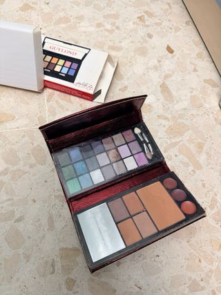 Paleta de Maquillaje