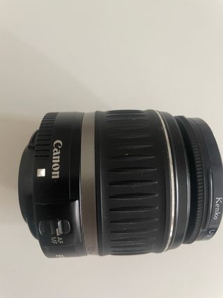 Objetivo Canon 18-55 mm.