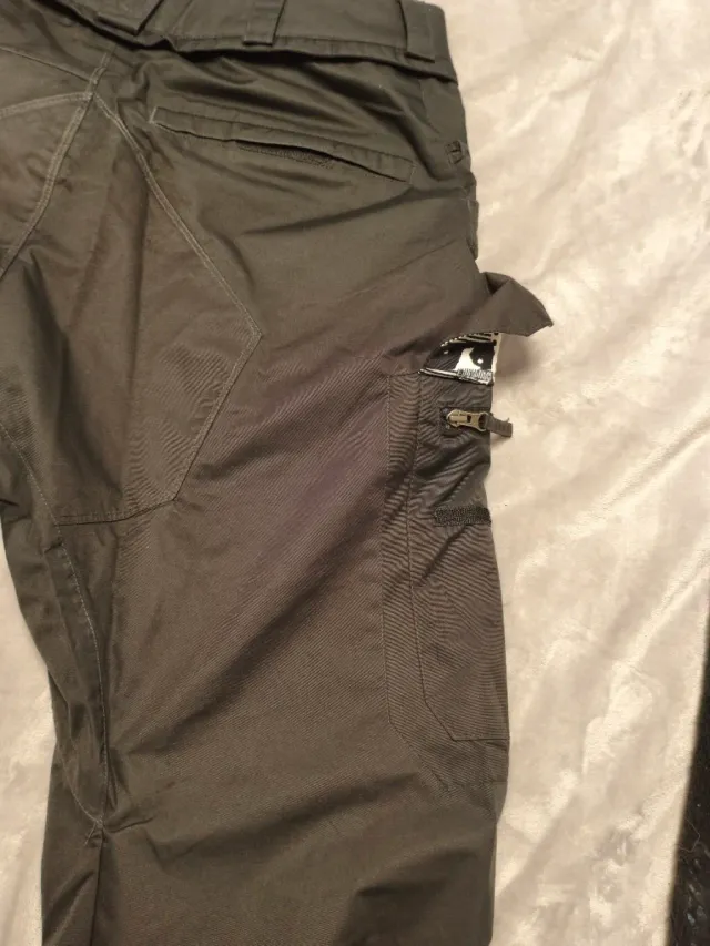 Pantalón Snowboard/Ski Volcom Gore-Tex Talla S