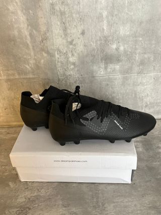 Botas de fútbol Dream Pairs negras mate