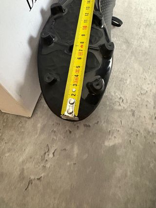 Botas de fútbol Dream Pairs negras mate