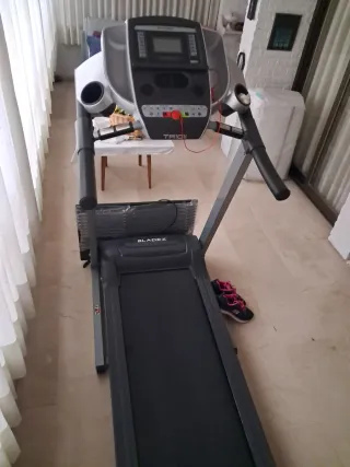 Cinta de Correr Bladez Fitness TR101i nueva