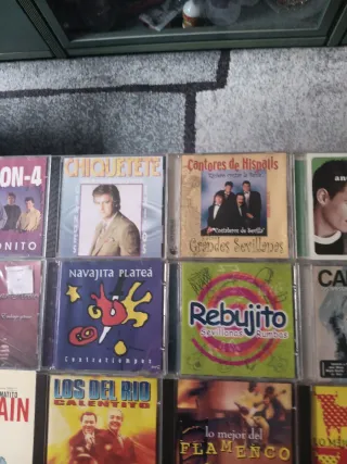 Lote A: 19 CDs Flamenco y Sevillanas