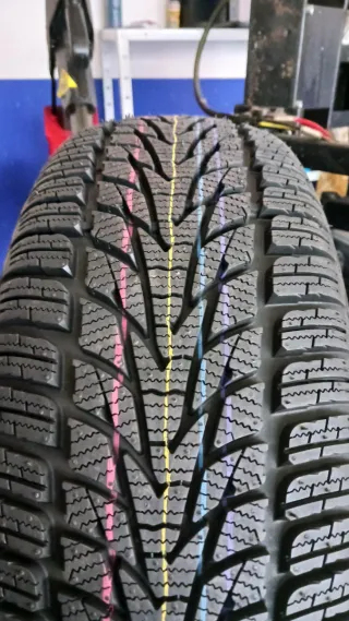 195/65 R15 95T NNANKANG WINTER ACTIVA SV-4