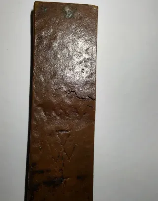 Iconos religiosos y cruz decorativa