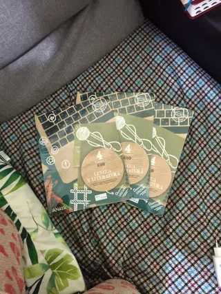 Lengua y Literatura 4