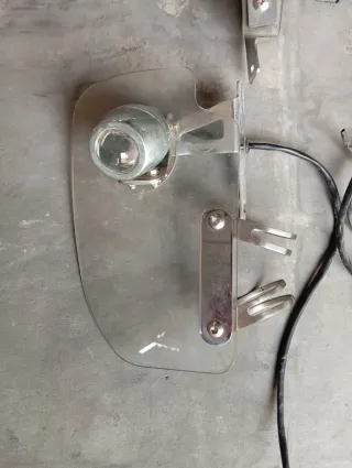 Cúpula Parabrisas y Luces Moto