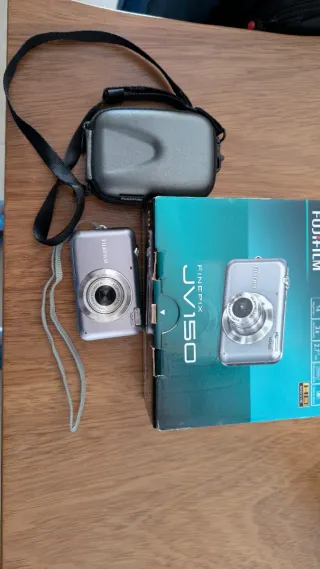 Cámara Fujifilm Finepix JV150 Plata, No enciende