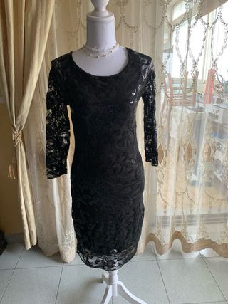 Abito longuette con paillettes nero tg M