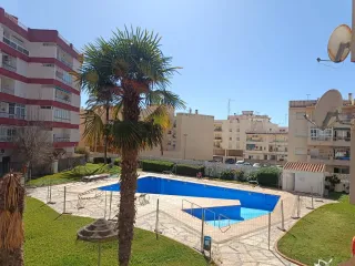 Piso en centro de Nerja recién reformado.