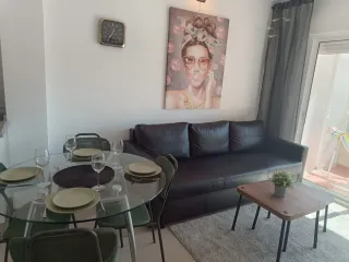 Piso en centro de Nerja recién reformado.