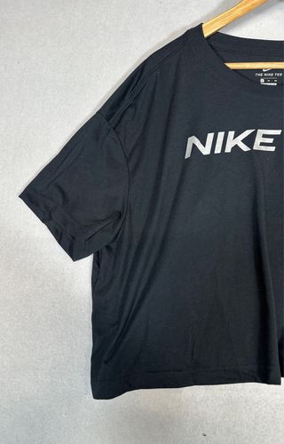 Camiseta Nike Pro Crop XL Negra