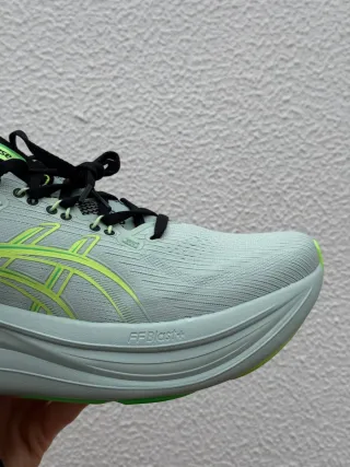 Asics Gel Nimbus 28 Verde/Azul Claro