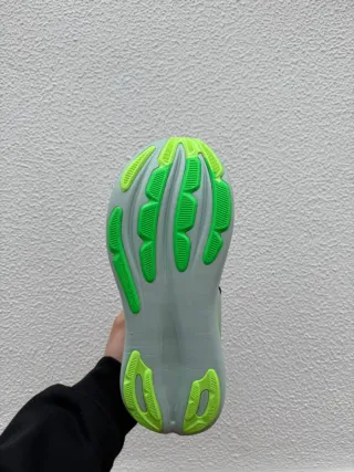 Asics Gel Nimbus 28 Verde/Azul Claro