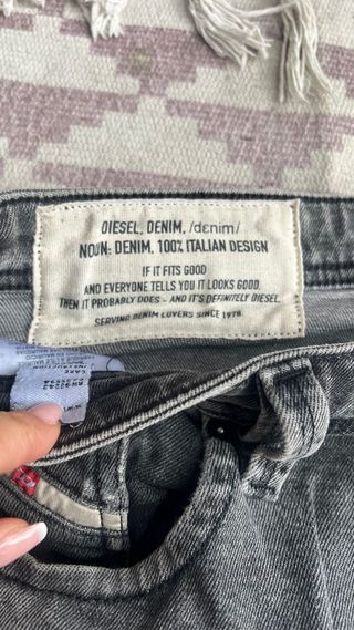 Vaqueros Diesel grises talla 30