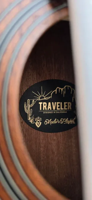 Guitarra Acústica Guild Traveler