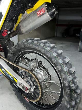 Suzuki RMZ 250 Cross 2016
