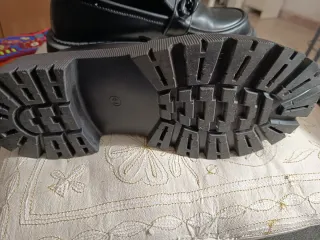 Mocasines negros con cadena Talla 39.5