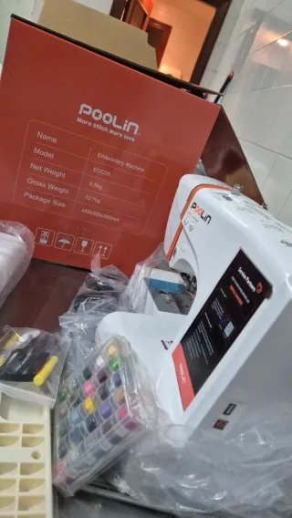 Máquina de bordado Poolin
