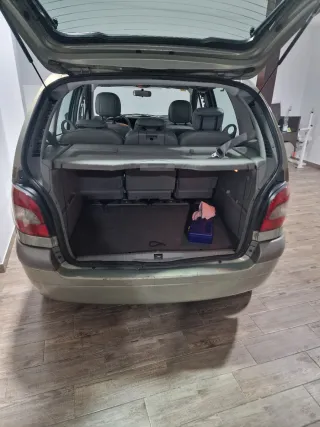 Renault MEGANE SCENIC Dci