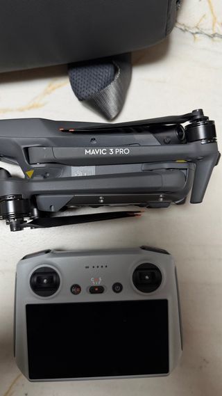 DJI Mavic 3 Pro combo  - Nuevo, sin vuelos