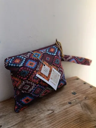 Pochette artigianale fantasia etnica