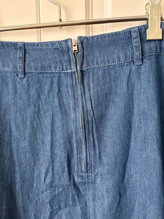 Falda larga azul estilo denim Mango. Nueva.