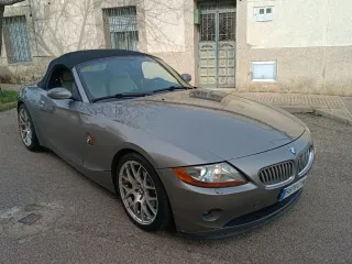 BMW Z4 2004